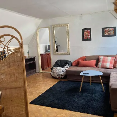 Hroznovka Apartamento
